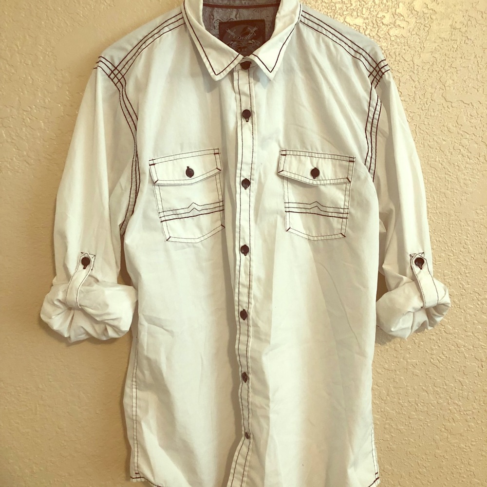 White dress shirt